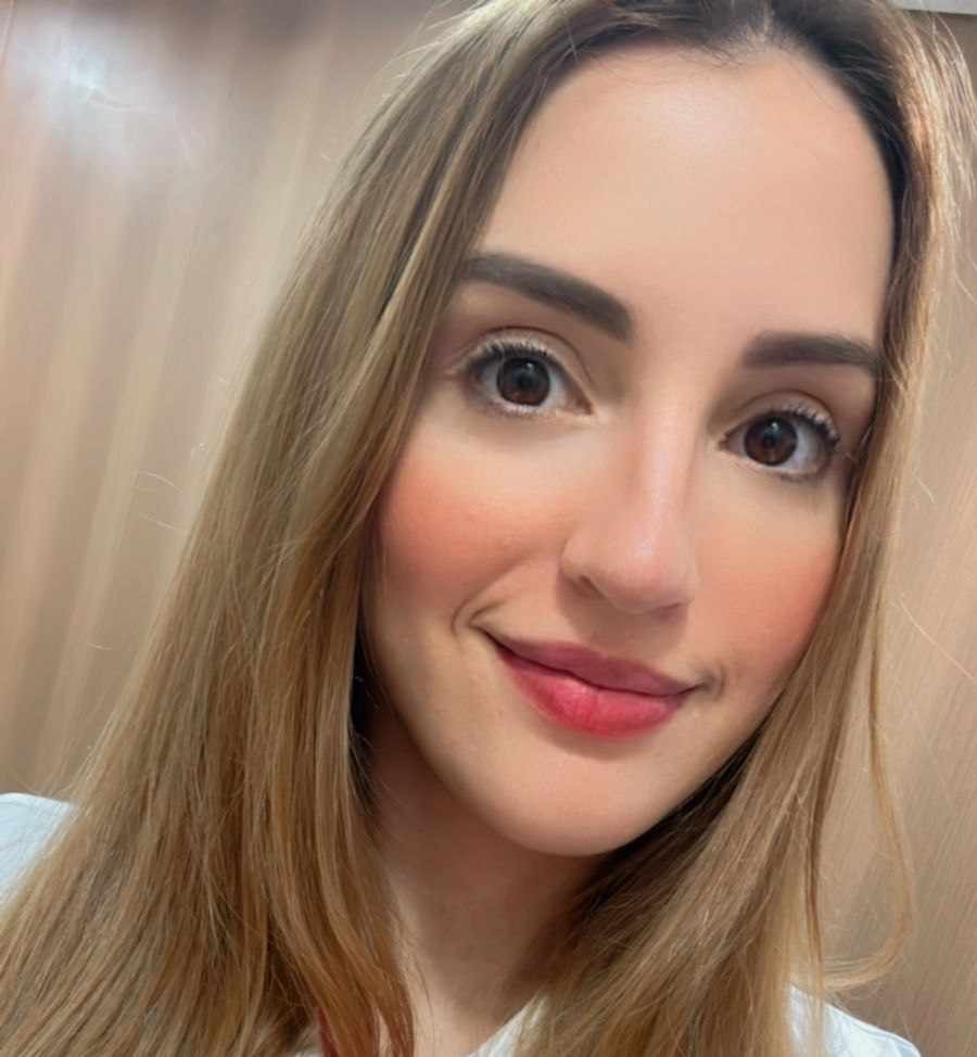 Roberta Vicente Leite Viana Menezes